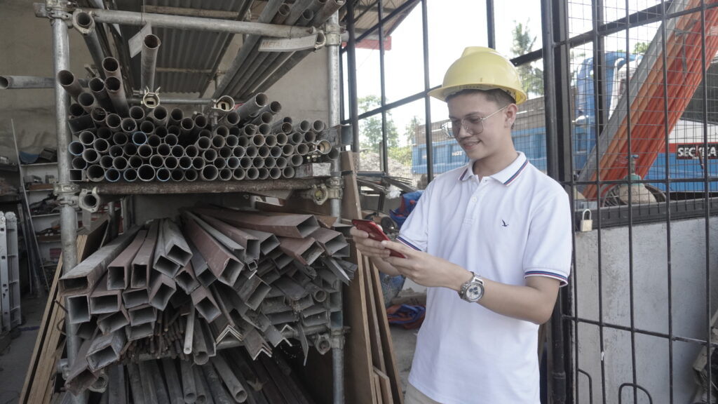 When teams can see clearly, fewer people can do more.